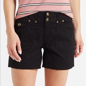 ONE 5 ONE BLACK SHORTS